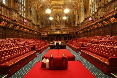 150 Mitglieder des Oberhauses sind in dem neuen Komitee (Bild: UK Parliament) House of Lords