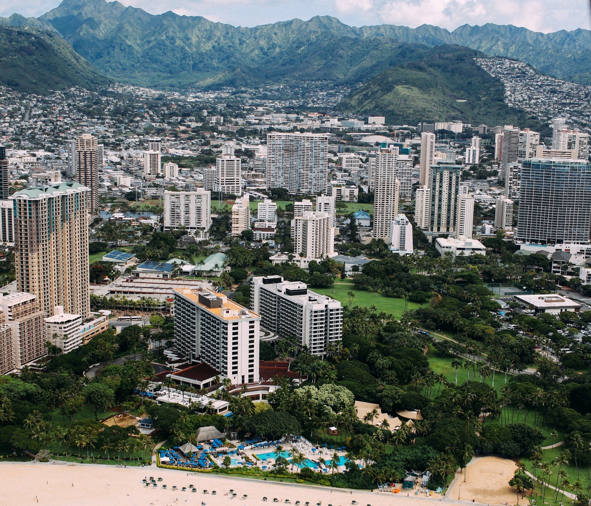 Blick auf Stadt auf Hawaii