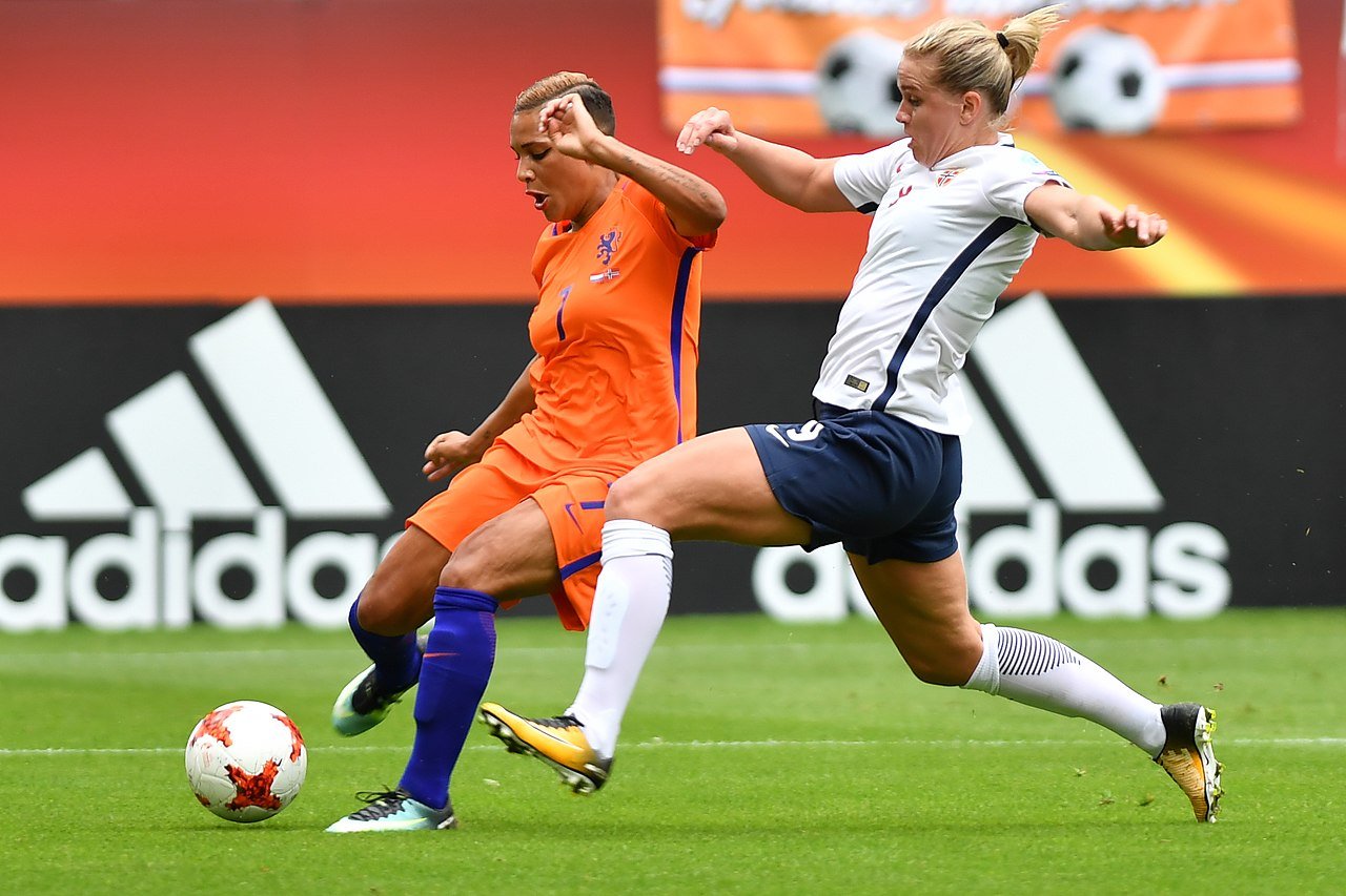 Frauen Fußballspielerinnen