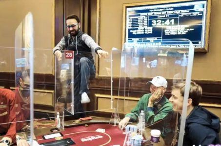 Daniel Negreanu, Spieltisch, Pokerspieler