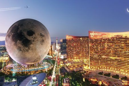 Mond, Las Vegas Strip