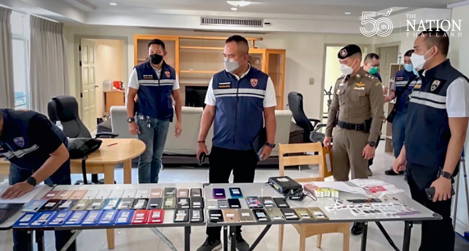 Polizei Thailand Tisch mit Handys