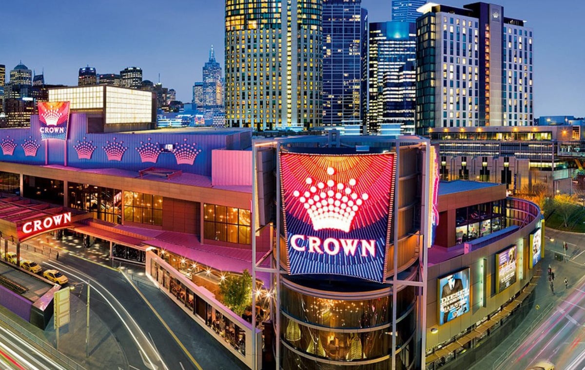 Schild über Crown Casino Melbourne