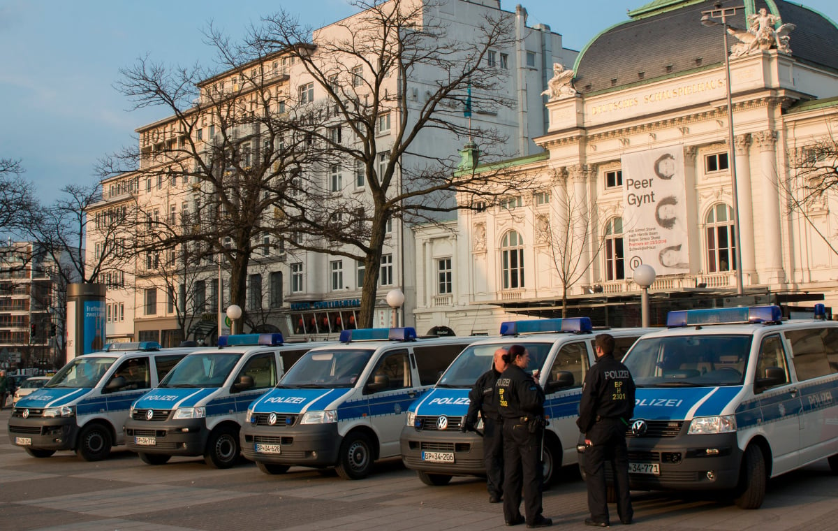 Polizeiwagen Polizisten