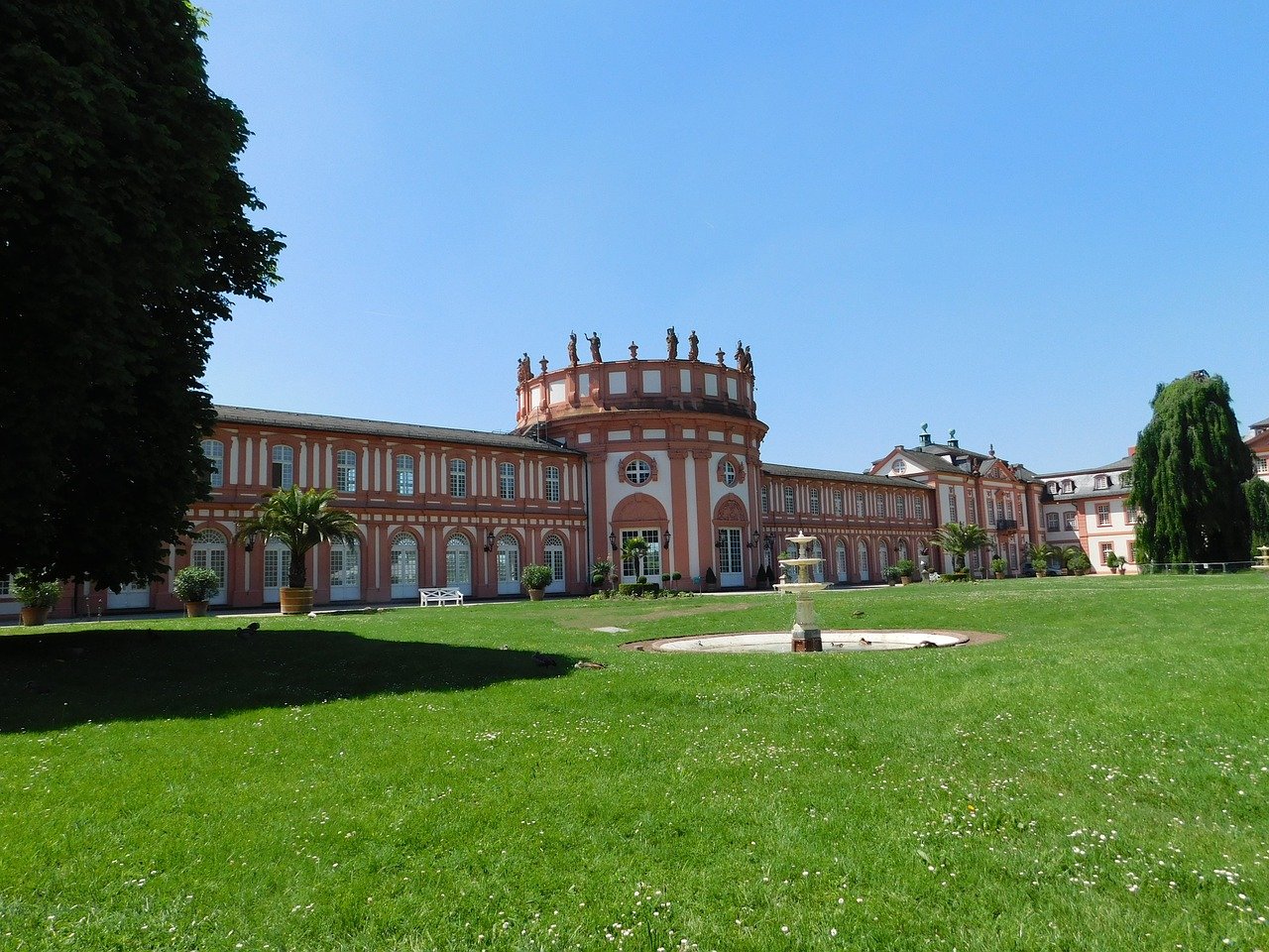 Biebricher Schloss in Wiesbaden