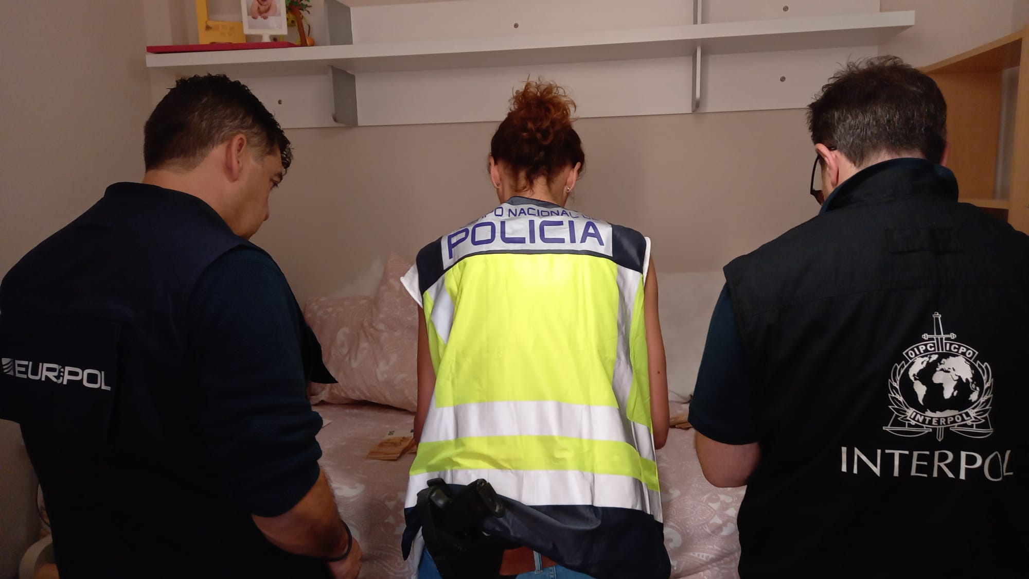 Beamte Policía Nacional Europol Interpol
