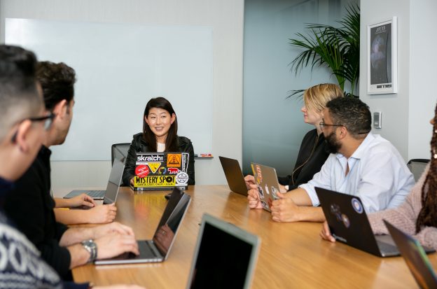 Frauen Tisch Team Meeting