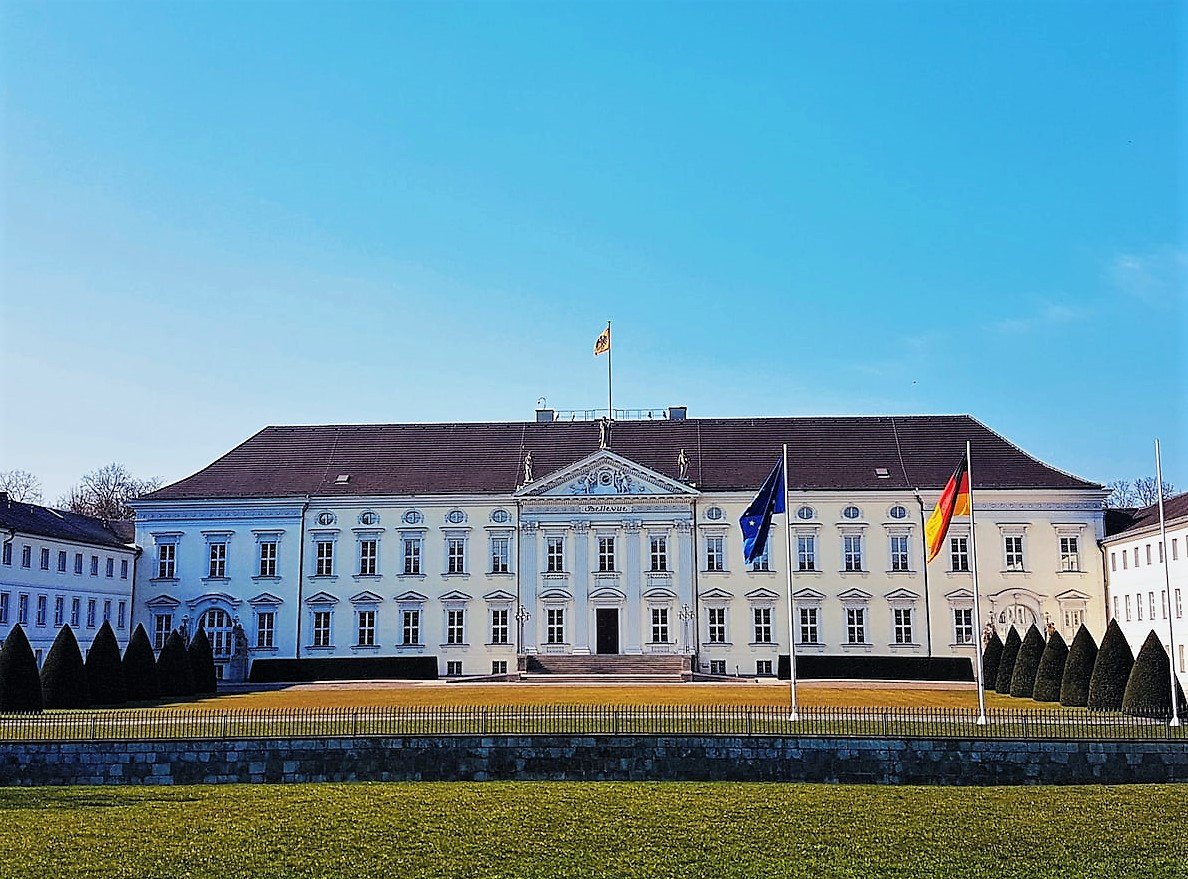 Schloss Bellevue Frontansicht