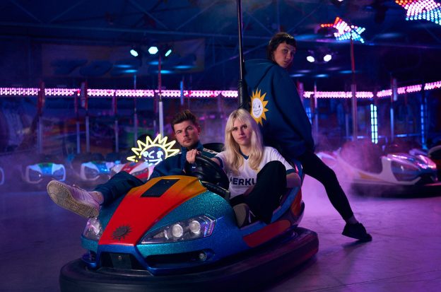 Menschen, Autoscooter