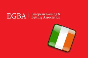 EGBA-Logo und Fahne Irland