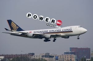 Boeing 747 und Powerball-Logo