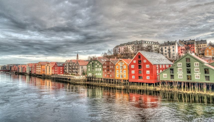 Norwegen, Häuser, Trondheim