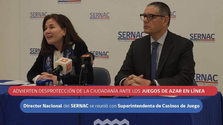 SERNAC-Direktor Andrés Herrera und SCJ-Chefin Vivien Villagrán