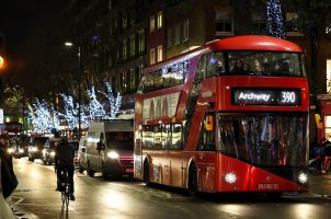 London im Winter, Bus in London