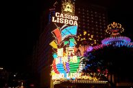 Casino Lisboa Macau bei Nacht