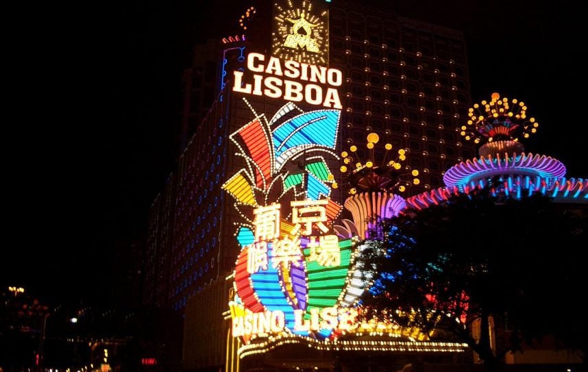 Casino Lisboa Macau bei Nacht