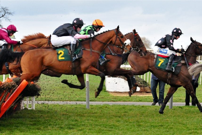 Grand National Pferderennen