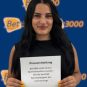 Frau mit Bet3000-Erklärung