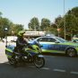 Polizeiwagen und -motorrad