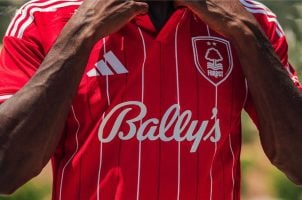 Fußballtrikot von Nottingham Forest