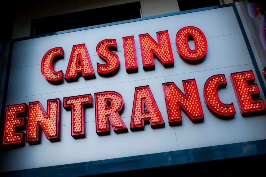 Schild "Casino Entrance"