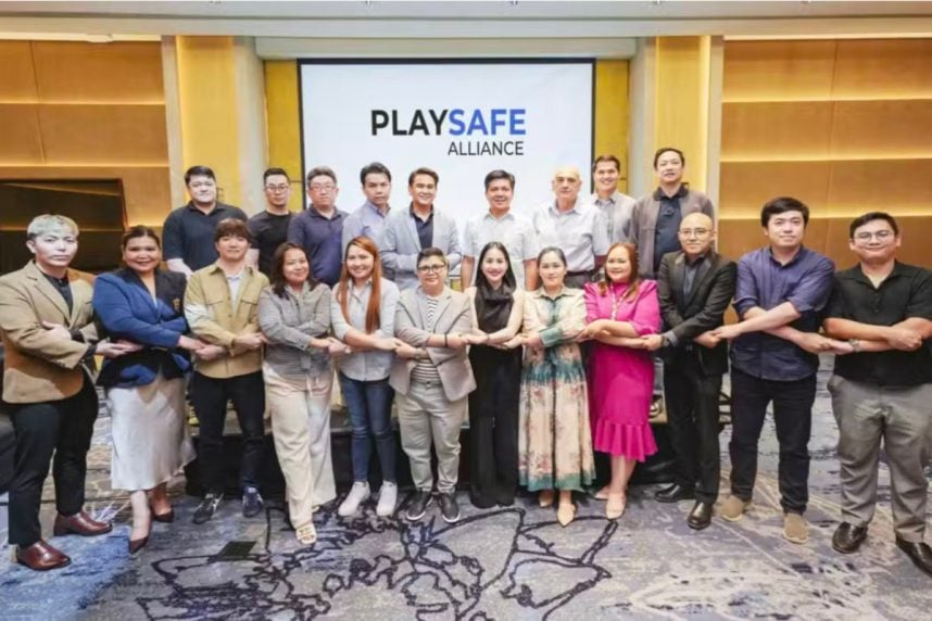 Gruppenbild PlaySafe-Mitglieder