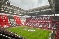 Fußballstadion