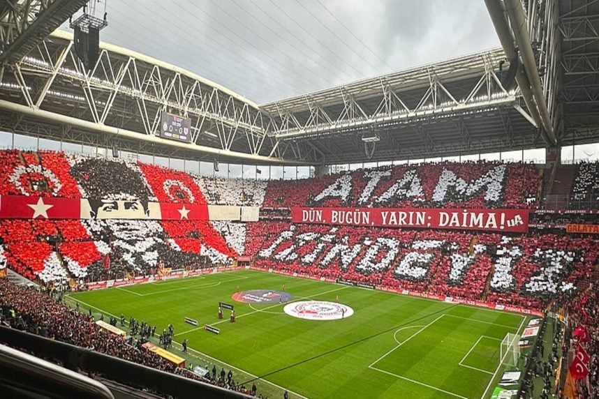 Fußballstadion