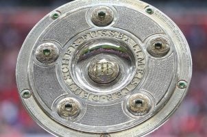 Fußball-Meisterschale