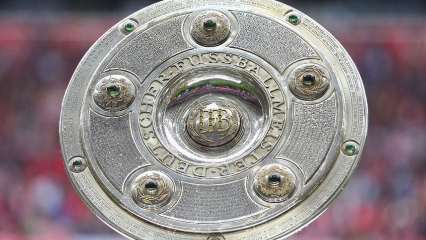 Fußball-Meisterschale