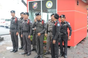 Thailändische Polizisten