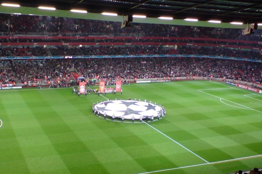 Fußballstadion