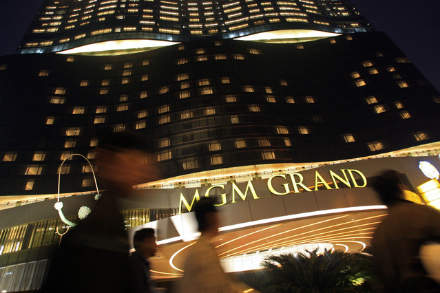 MGM Stock Moves Up as Kerkorian Shows Interest in More