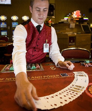 casino-worker