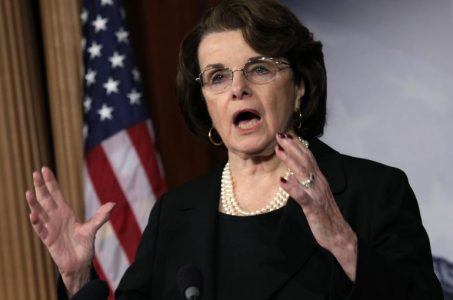 Senator Dianne Feinstein California federal online gambling