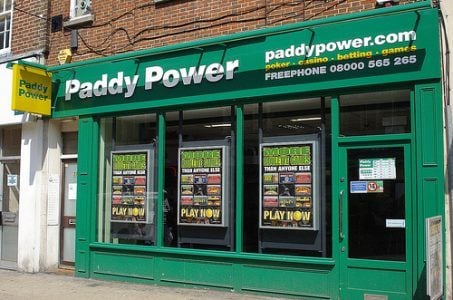 A UK Paddy Power storefront