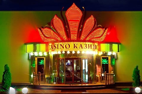 Russia closing Azov-City casinos