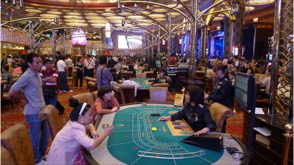 Macau casinos August revenues down