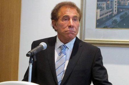 Wynn Macau delays Steve Wynn