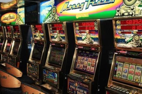 Australia agonizes over “ gambling problem”