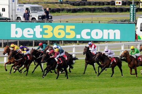 Bet365 accused of withholding £52,000