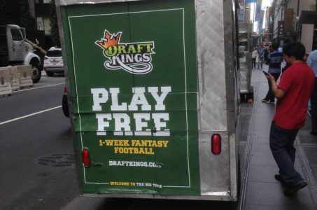 daily fantasy sports DraftKings FanDuel