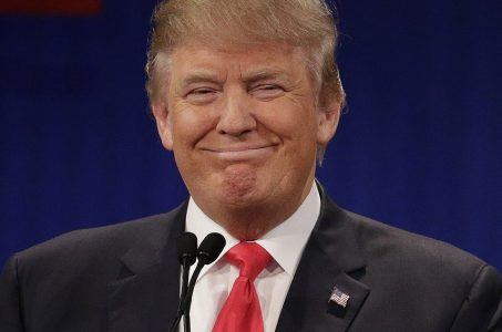 Bookies cut odds on Donald Trump win