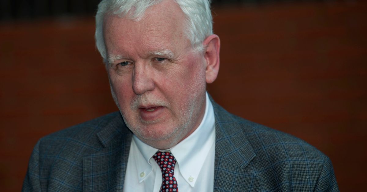 Parvus and former William Hill CEO Ralph Topping criticize Amaya merger proposal.