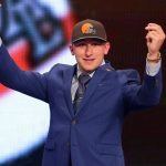 NFL Bust Johnny Manziel Slinging Signatures and Selfies for Cash