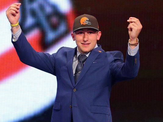 Johnny Manziel selfie college football odds