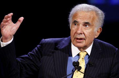 Carl Icahn surrendering Trump Taj Mahal gaming license