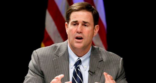 Arizona daily fantasy sports Doug Ducey