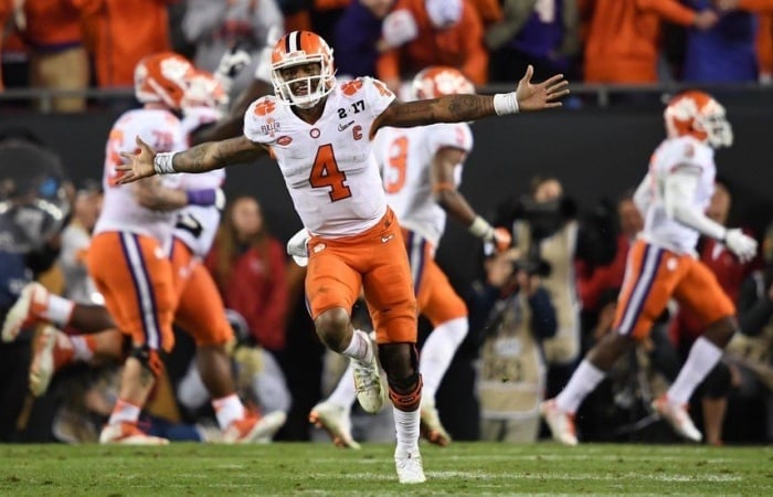 Las Vegas sportsbooks Clemson Deshaun Watson