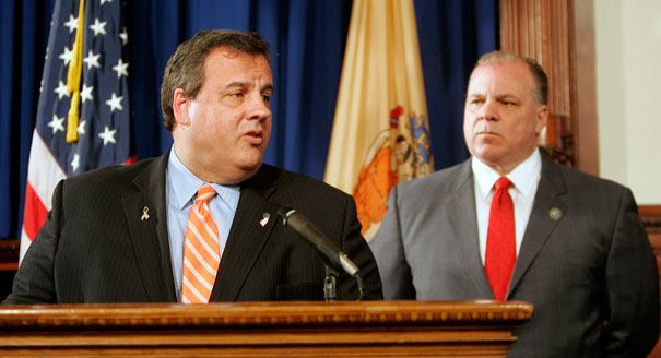 Chris Christie and Steve Sweeney clash over vetoed Icahn bill. 